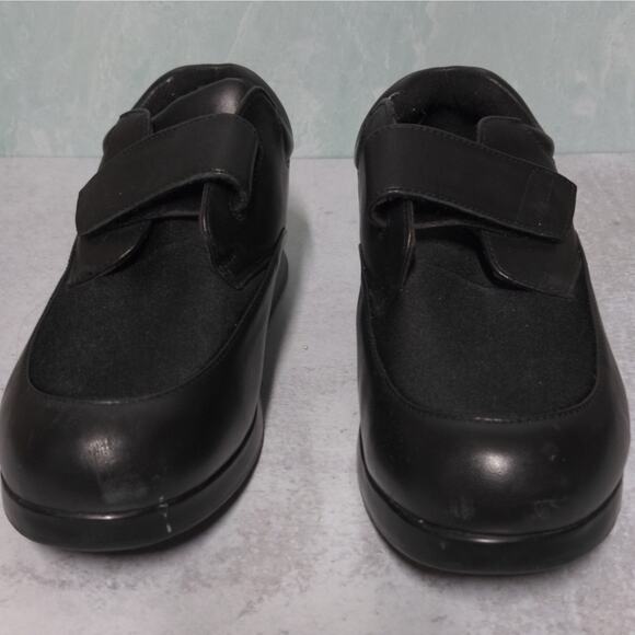 DREW Quest Hook and Loop Adjustable Shoe in Black – Size 10W – EUC - Picture 4 of 14